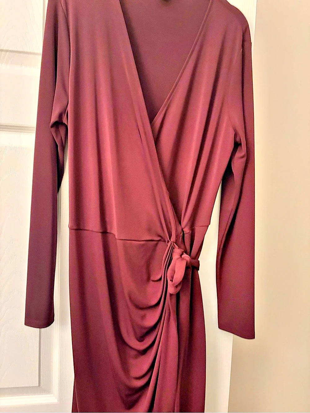 Amazon Essentials Women's Long Sleeve Classic Wrap Dress Purple XL